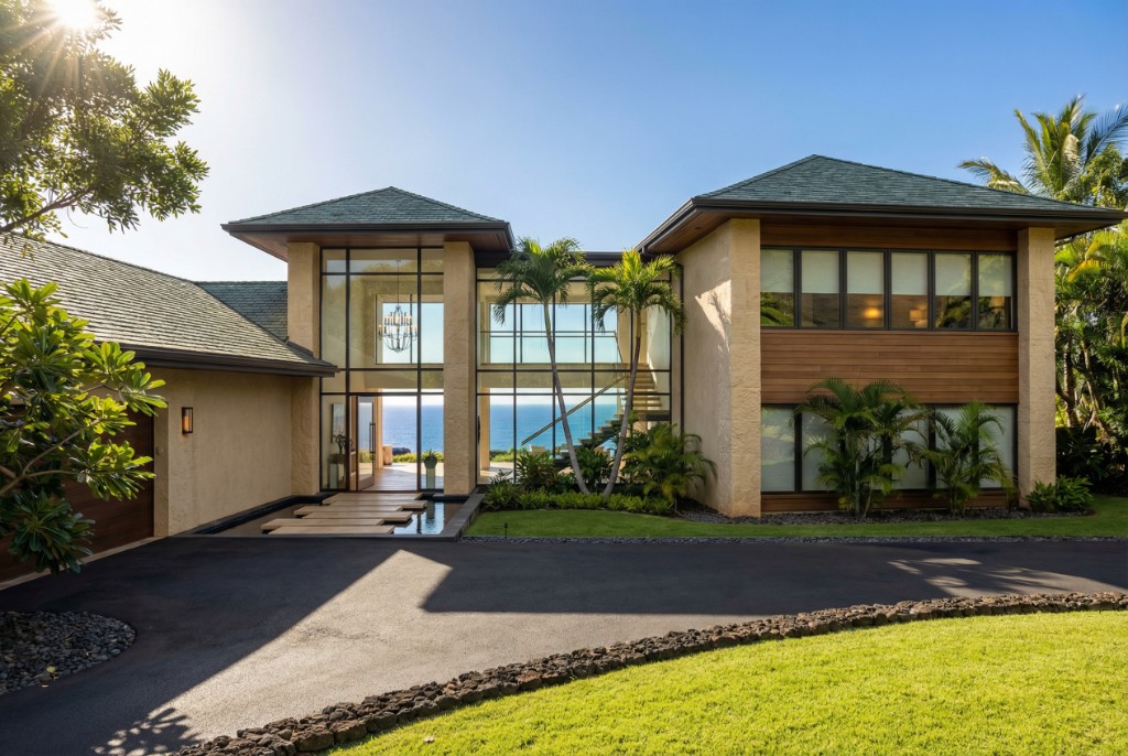 Lahaina, HI — oceanfront estate exterior